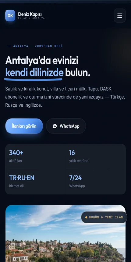 The Deniz Kapısı site on a phone